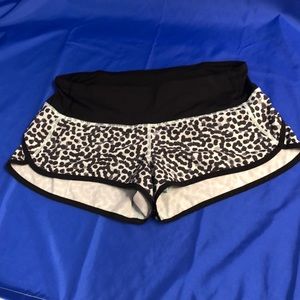 Lululemon Size 6 Shorts